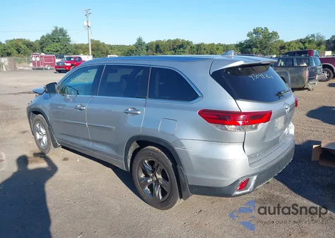 2018 Toyota Highlander Limited/Ltd Platinum z USA, uszkodzony, nr VIN 5TDDZRFH3JS846985